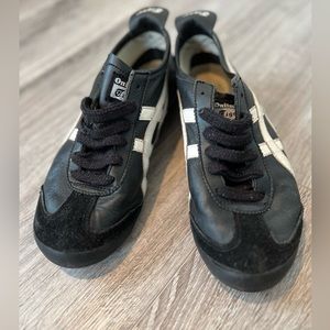 Black men’s Le Tiger men’s shoes size 7